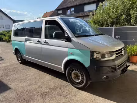 Volkswagen Transporter T5 2.0 TDI 140