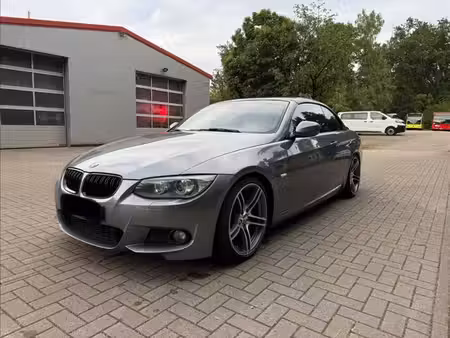 BMW Série 3 330d 3.0 245