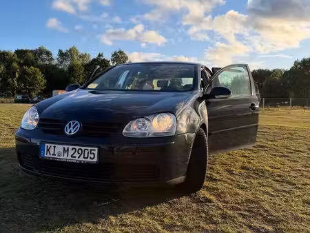 Volkswagen Golf 1.6 102 Confortline