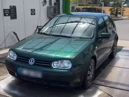 Volkswagen Golf 1.9 TDI 115