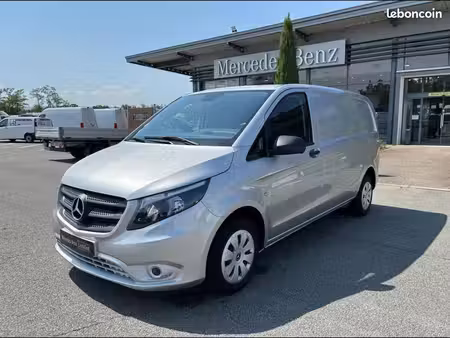 Mercedes-Benz Vito 114 136