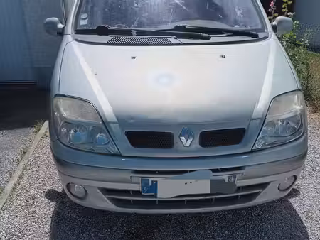 Renault Scénic dCi 105