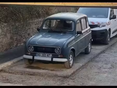 Renault R4 4L