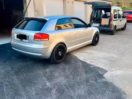 Audi A3 V6 3.2 250 quattro