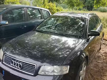 Audi A4 V6 2.5 TDI 163