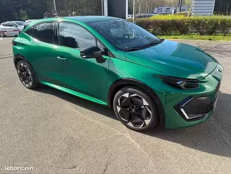 Renault Clio E-Tech 1.8 160