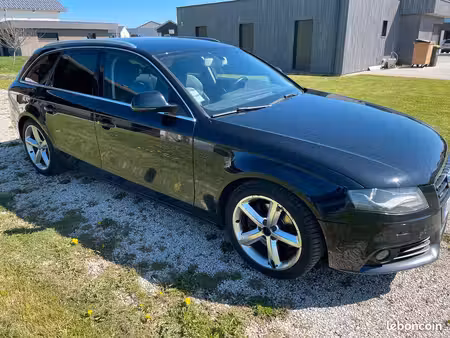 Audi A4 V6 3.0 quattro
