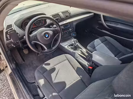 BMW Série 1 118d 2.0 143