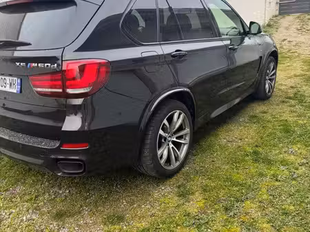 BMW X5 M50d 3.0 381