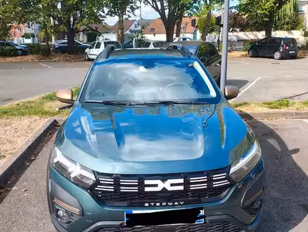 Dacia Sandero 1.0 100