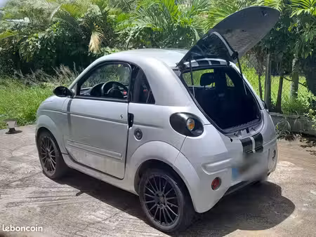 Microcar DUE 