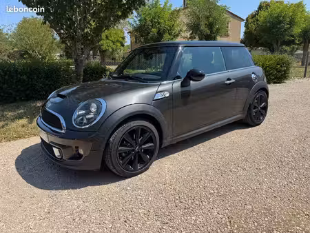 Mini Mini Cooper SD 2.0 143 Red Hot Chili