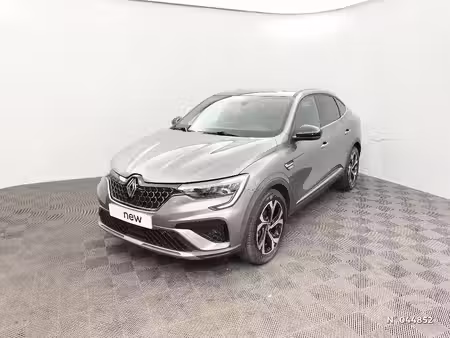 Renault Arkana E-Tech 1.6 145 Techno
