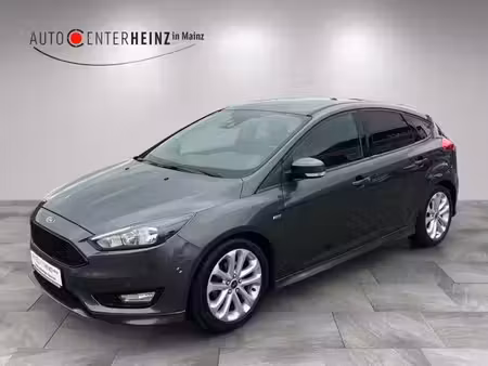Ford Focus 1.0 125 ST Line