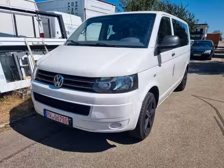 Volkswagen Transporter T5 2.0 TDI 102