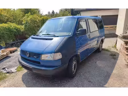 Volkswagen Transporter T4 2.5 TDI 88