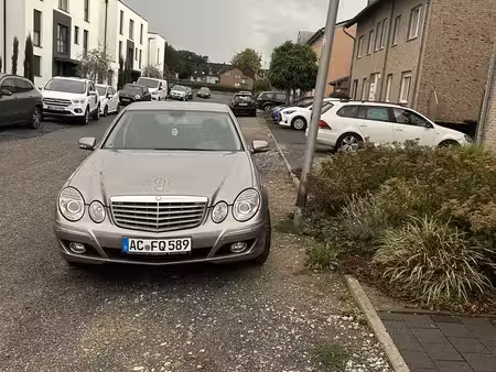 Mercedes-Benz Classe E E 200 V6 3.0 211
