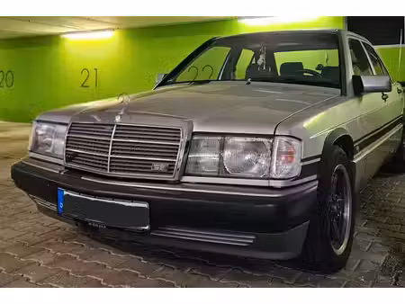 Mercedes-Benz 190 2.6
