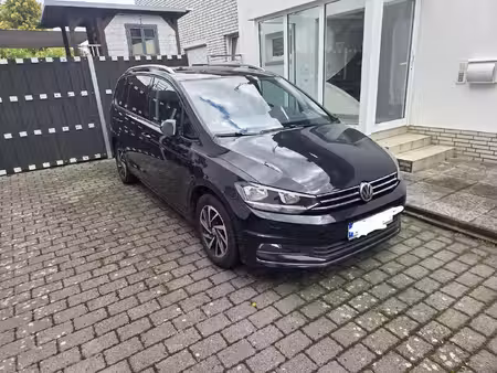 Volkswagen Touran 2.0 TDI 150