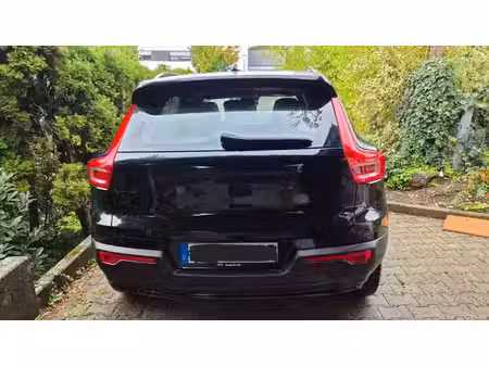 Volvo XC40 B3 2.0 163 Black Edition