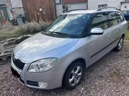Škoda Fabia 1.6 105 Ambiente