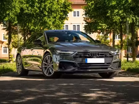 Audi A7 55 TFSI E 2.0 367 S line quattro