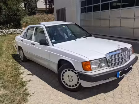 Mercedes-Benz 190 1.8