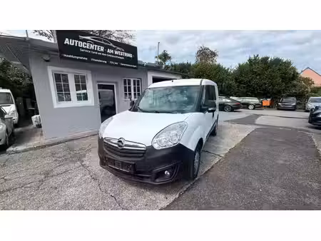 Opel Combo 1.2