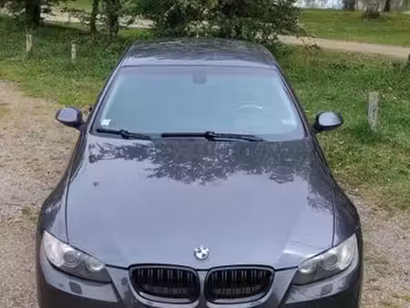BMW Série 3 330d 3.0 231
