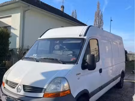 Renault Master 2.5 dCi 120