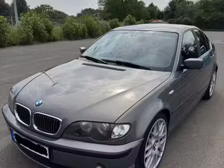 BMW Série 3 320i 2.2 170