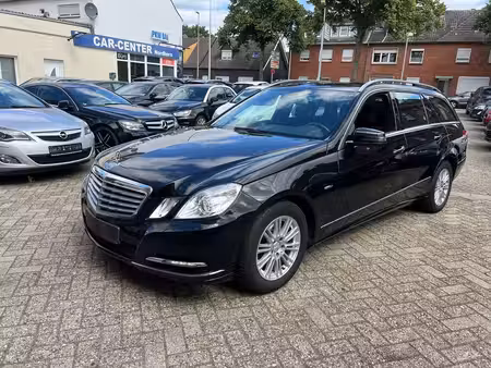 Mercedes-Benz Classe E E 200