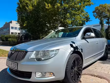 Škoda Superb 2.0 140 Elegance