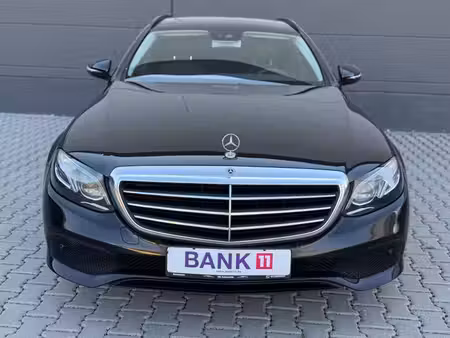 Mercedes-Benz Classe E E 220 Business 4Matic