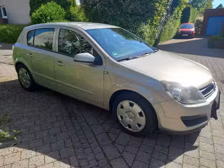 Opel Astra 1.6 105 Edition