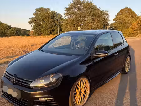 Volkswagen Golf R 2.0 4Motion