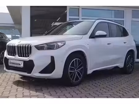 BMW X1 18i 1.5 136 sDrive