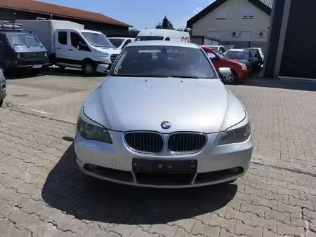 BMW Série 5 523i 2.5 177