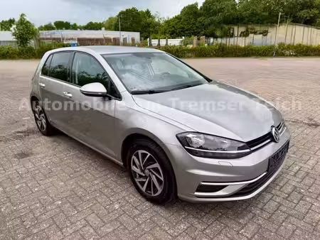 Volkswagen Golf 1.0 TSI 110 Sound