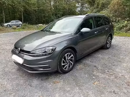 Volkswagen Golf 1.0 TSI 110