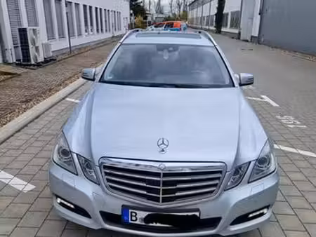 Mercedes-Benz Classe E E 250 2.1 150 Avantgarde 4Matic
