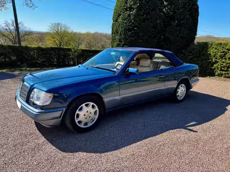 Mercedes-Benz Classe E 320 CE