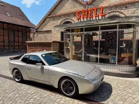 Porsche 944 Turbo 2.5 250