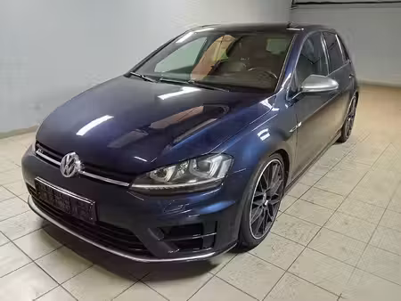 Volkswagen Golf R 2.0 TSI 300 R-Line 4Motion