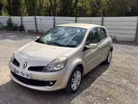 Renault Clio 1.6 110 Initiale