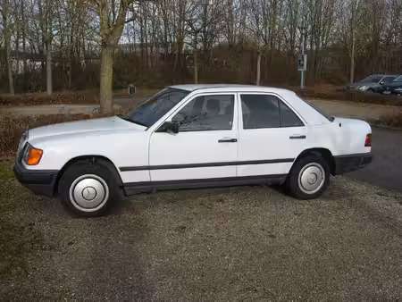 Mercedes-Benz Classe E 230 E