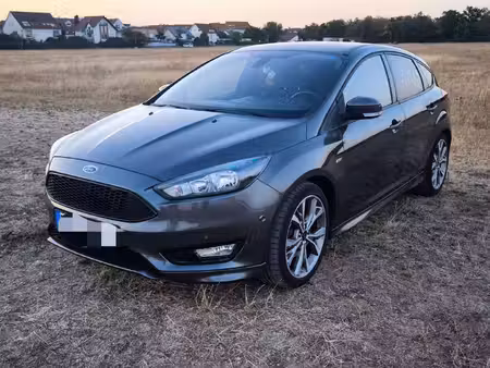 Ford Focus 1.5 EcoBoost 182 ST Line