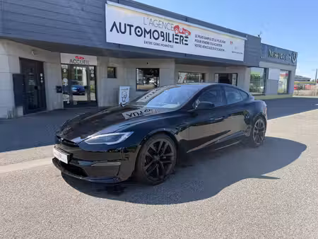 Tesla Model S Plaid 1020 4x4