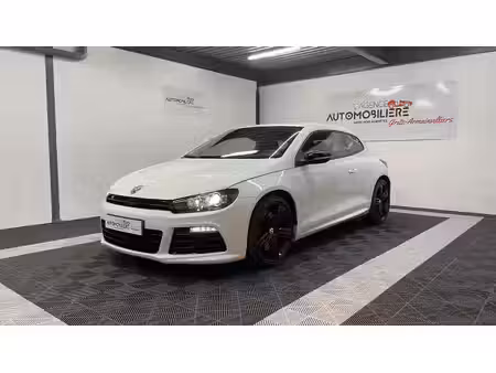 Volkswagen Scirocco R 2.0 TSI 265