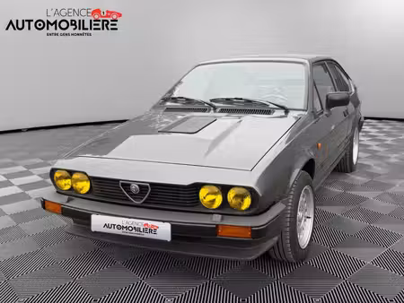 Alfa Romeo GTV 2.5 Coupe